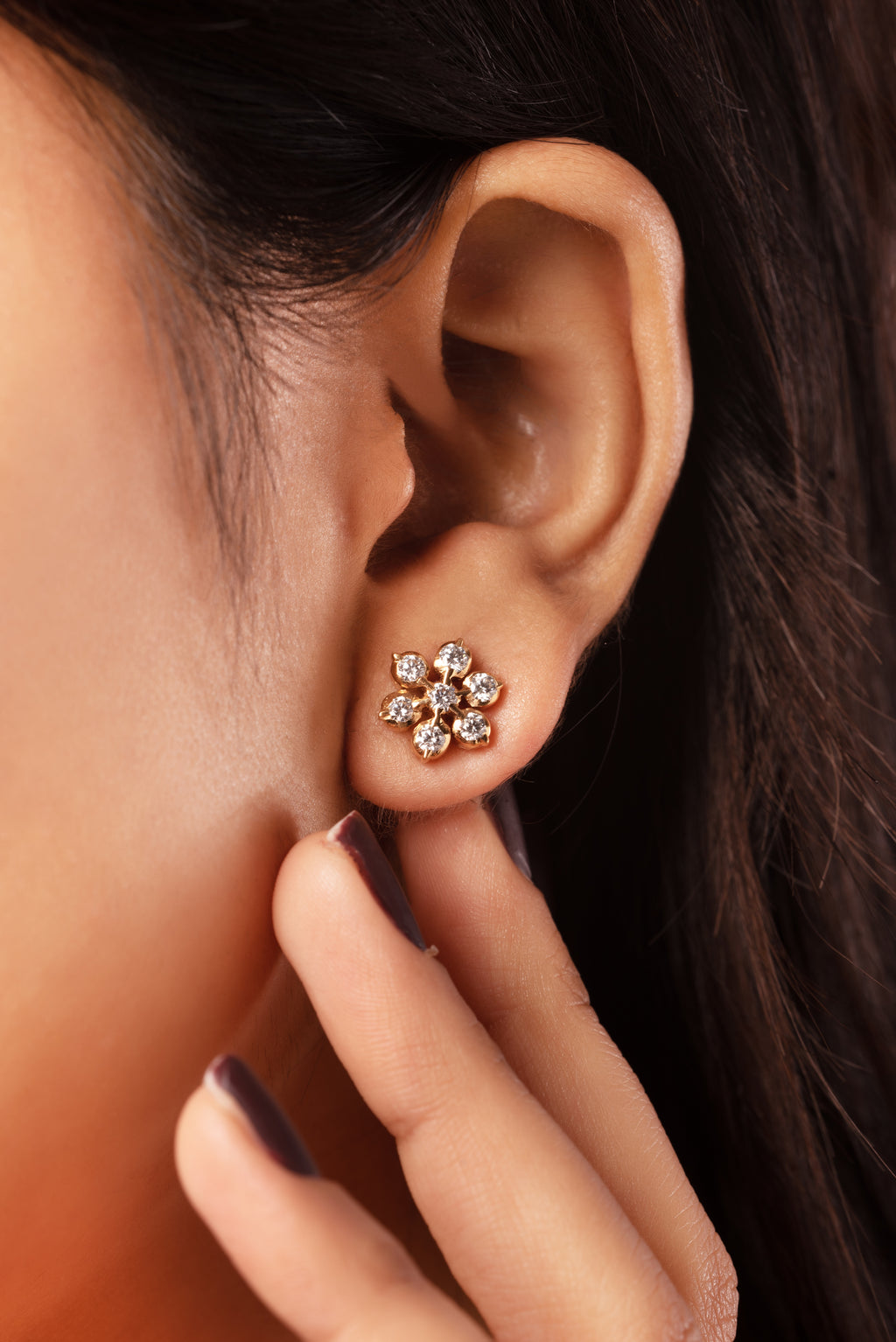 Buy Diamond Earring / 14k Solid Gold Round Diamond Prong Setting Graduating  Diamond Stud Earrings / Unique Diamond Earrings Ferkos Fine Jewelry Online  in India - Etsy